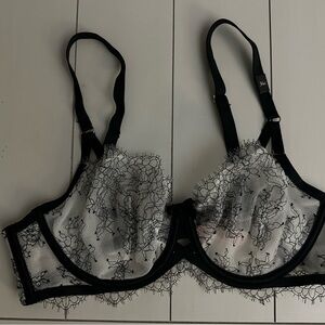 Victoria’s Secret Very Sexy Unlined Demi Lace Bra - Black - White